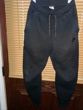 Nike Black Athletic Joggers with Contrast Drawstring